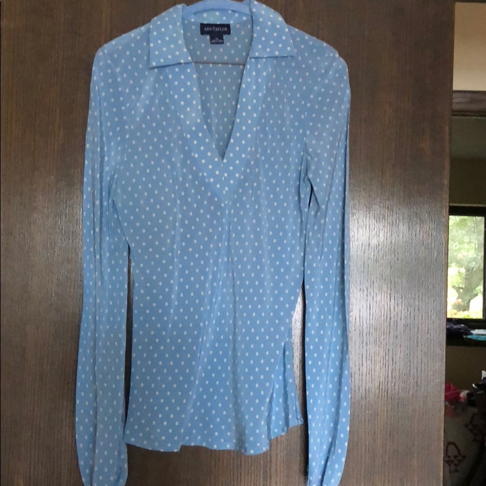 Ann Taylor size 10 blouse.